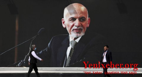 Как Гани убегал из Афганистана: в вертолет не смогли запихнуть все деньги