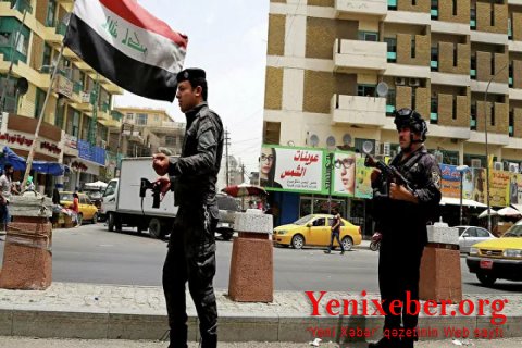 При взрыве заминированного автомобиля в Ираке погибли семь человек