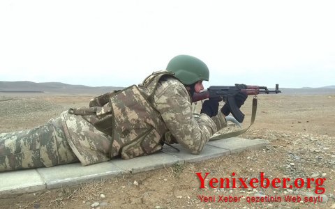 Продолжается курс подготовки прапорщиков