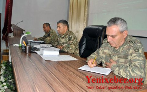 В воинской части, дислоцированной на освобожденных территориях, состоялось совещание