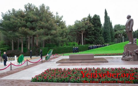 Сотрудники СГБ почтили память великого лидера