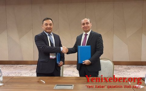 "Азеркосмос" подписал соглашение о сотрудничестве с казахстанской компанией