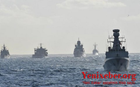 ВМС ОАЭ проводят параллельные учения с коллегами из США и Франции