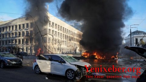 Россия нанесла удары по Киеву с помощью дронов-камикадзе, под завалами дома остаются люди -