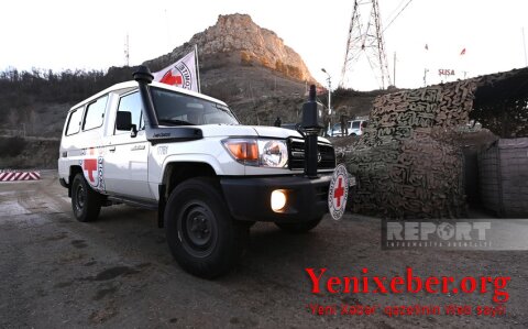 Еще три автомобиля МККК беспрепятственно проехали по дороге Ханкенди-Лачын