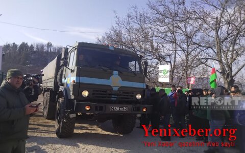 11 автомобилей РМК беспрепятственно проехали в обоих направлениях дороги Ханкенди-Лачын