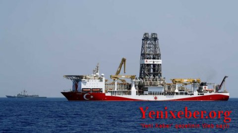 ttifaqı Misir yaratsa da, dirijorluğu rəsmi Paris edir