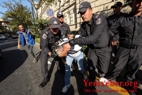 Azərbaycan siyasətində payız gözləntiləri-