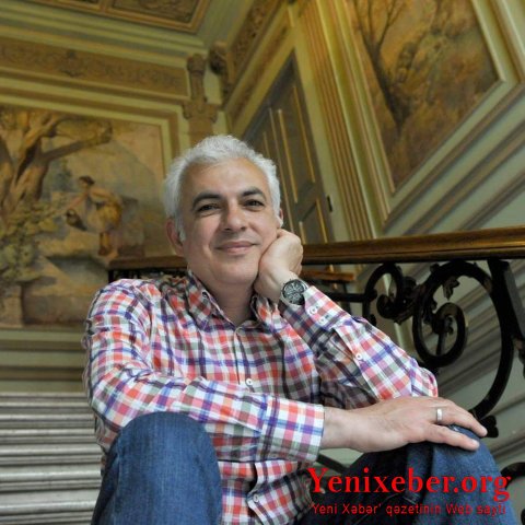 "Hər iki məmur Memarlar İttifaqının sədrin "sağ" və "sol" əlləri idi"