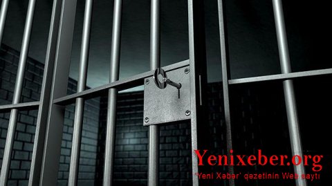 Erməni həkim pasiyentləri zorladı-