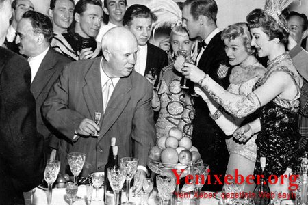 “Sadə vətəndaş” Xruşovun evləri, villaları, avtomobilləri, zəngin həyatı–