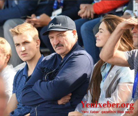 Lukaşenko oğlunun prezident olmasını istəmir: