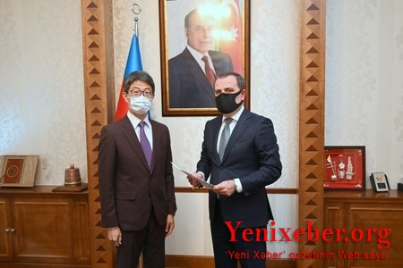 Ceyhun Bayramov Yaponiyanın yeni səfirinin etimadnaməsini qəbul edib -
