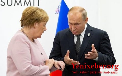 Putin Merkellə telefonla danışdı –