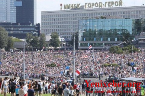 Minskdə etiraz aksiyası davan edir: 