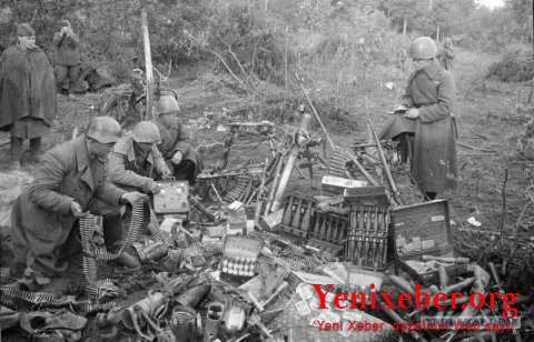 Hitlerin iki qutu konservlə dəyişdirilən telefonu sonradan 243 min dollara satılıb –