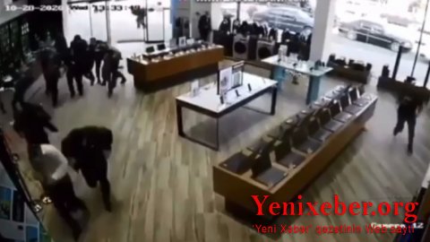 Bərdənin raketlə vurulma anı - 