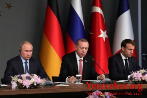 Qarabağ üç nəfər arasında-