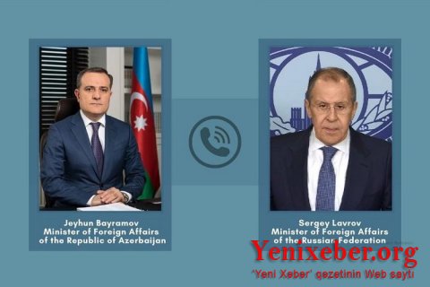  XİN başçıları arasında telefon danışığı olub -