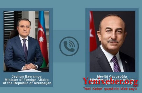 Mövlud Çavuşoğlu Ceyhun Bayramovla telefonla danışıb