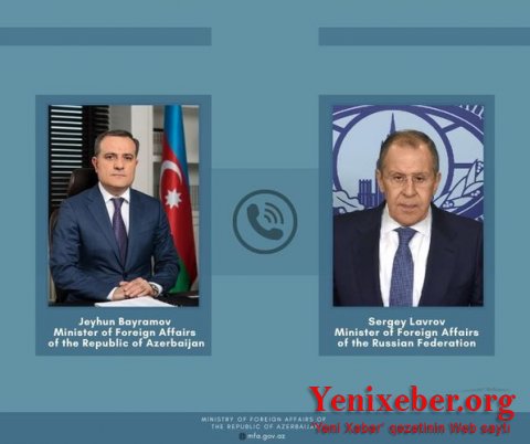 Bayramov və Lavrov Qarabağ bəyanatını müzakirə etdilər