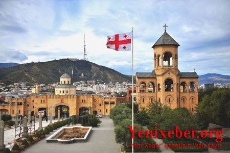 Bu ölkədə hökuməti istefa verib