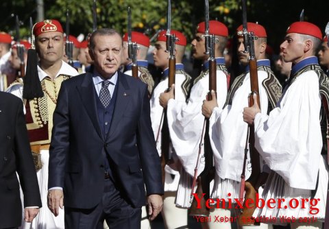 Afina Ankaraya meydan oxuyur:  -