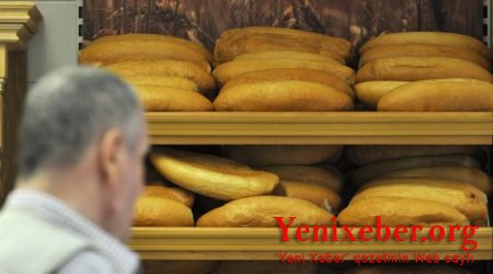 Devalvasiyadan bütov çıxmayan çörəyi virus da tikələdi: -