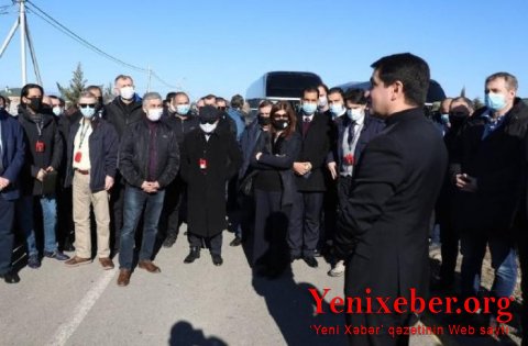 Azərbaycandakı xarici diplomatlar  -