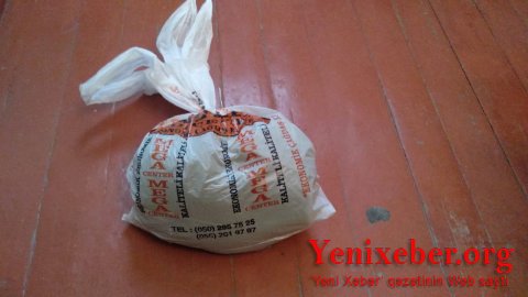 Ağdaş sakinində  -