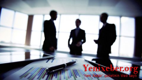 Bir gündə 5 ünvanda 5 şirkət yaradan Rzaquliyev kimdir: