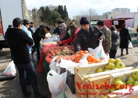 Bakıda “feyk yarmarka”lar yaradıblar -