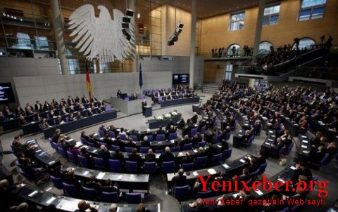 ERMƏNİSTAN BUNDESTAQIN DEPUTATLARINI BELƏ SATIN ALIR -