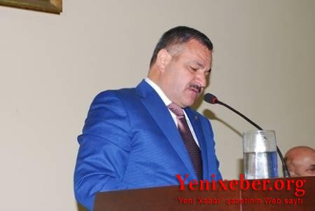 Müstəqim Məmmədov evləri dağılmış sakinlərdən pul istəyir-