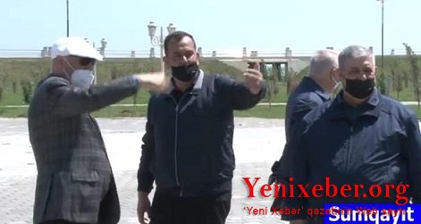 “Zakir Fərəcovun sifarişi ilə həbs edilmişəm…“ deyən iş adamı yenidən icra başçısının yanında peyda olub –