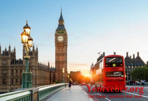 İngiltərədə muzey, kinoteatr və hoteller fəaliyyətini bərpa edir-