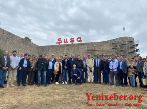 Həmsədrlər ermənilərlə həmmüəllif olduqları “əsərlərə” baxmadılar-