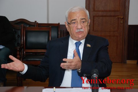 AHİK sədri Səttar Möhbalıyev  -