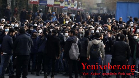 Tehranda "Xameneiyə ölüm" şüarı ilə mitinq-