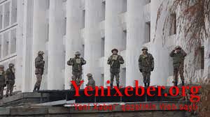 Rus süngüsü üzərindəki kukla-