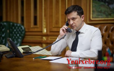 Zelenski ilə Lukaşenko telefonla danışıblar