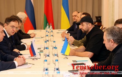 Ukrayna-Rusiya danışıqları başlayıb-