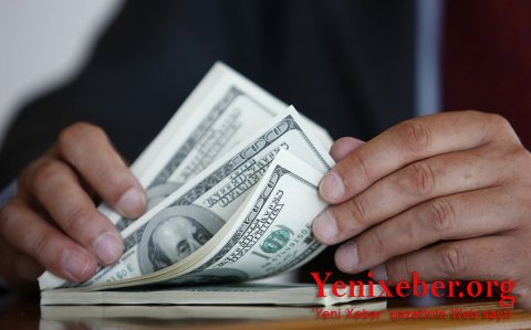 ABŞ Rusiyaya dollar ixracını, satışını və tədarükünü qadağan edib