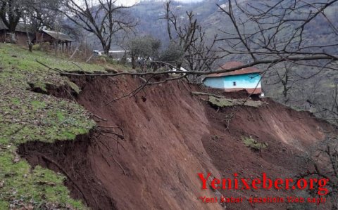 Lerikdə yenidən torpaq sürüşməsi olub -