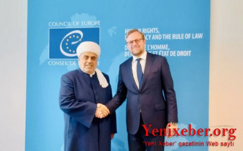 Allahşükür Paşazadə Avropa Şurasının sədr müavini ilə görüşüb-