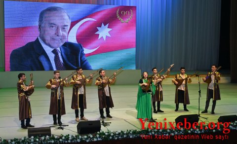 Ulu Öndərin anadan olmasının 99-cu ildönümünə həsr olunmuş tədbir keçirilib-