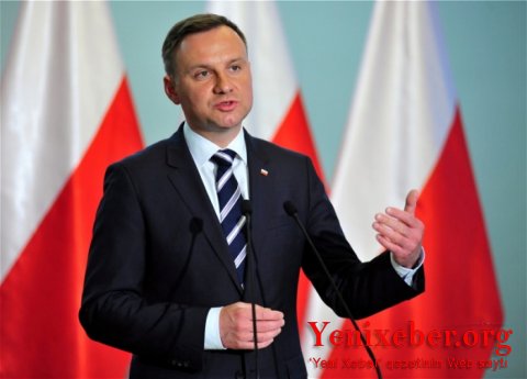 Polşa Prezidenti Ukraynaya səfər edib