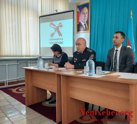 Polis Qusarda şagirdlərlə görüş keçirib -