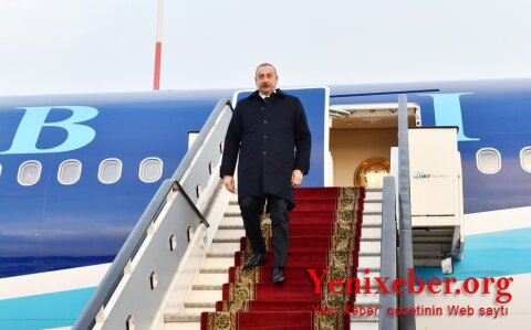 İlham Əliyev Sankt-Peterburq şəhərində işgüzar səfərdədir