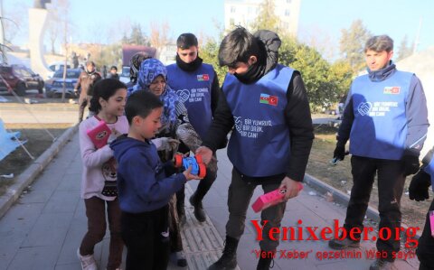 Azərbaycan könüllüləri Adıyamana gedib -
